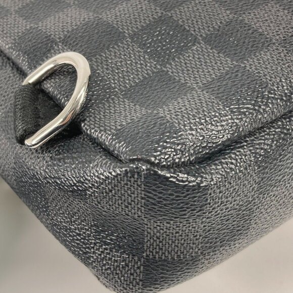 LOUIS VUITTON Black Damier Shoulder Bag - Picture 9 of 16